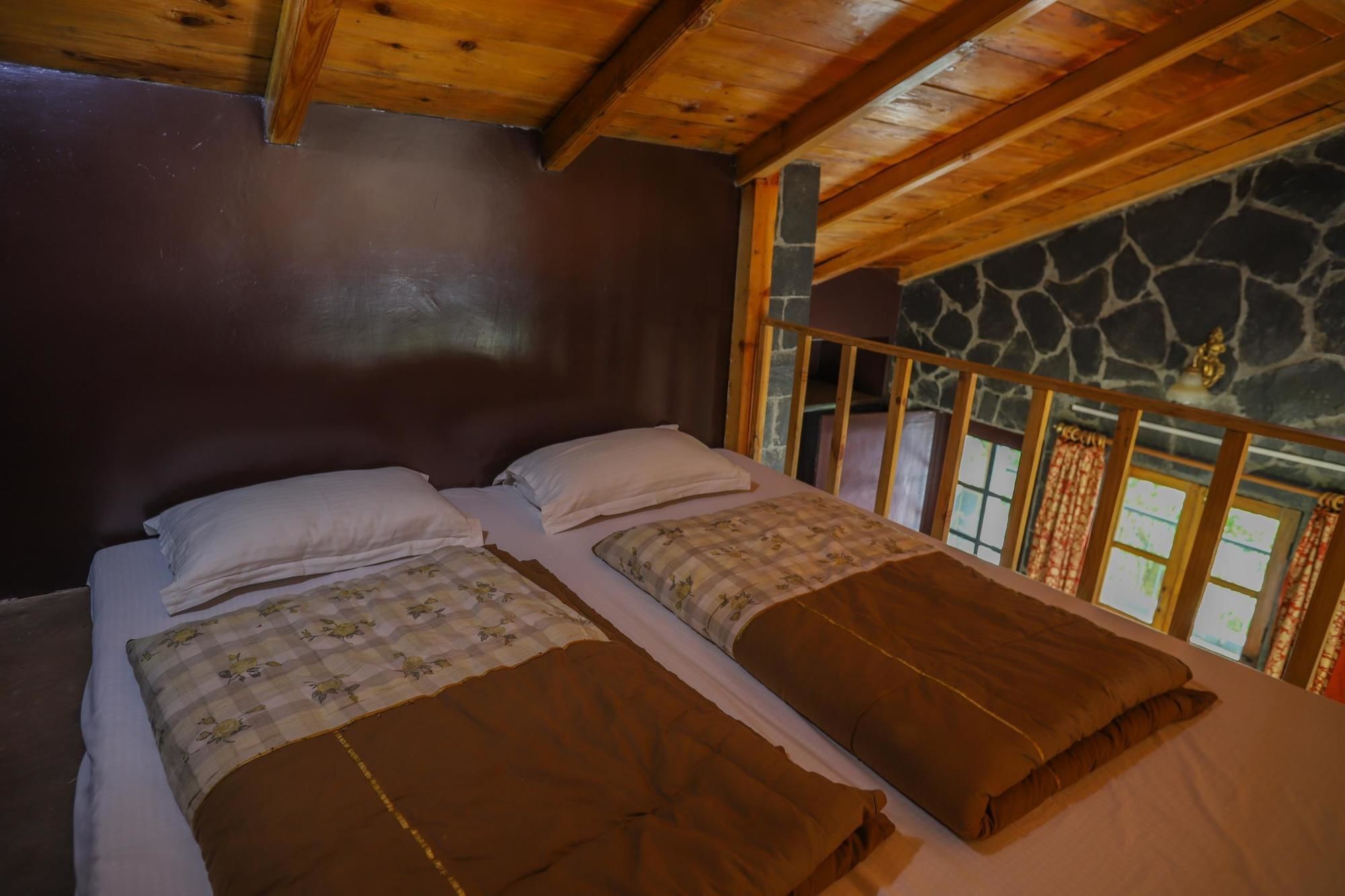 V Resorts The Nest Cottage Nainital Exterior foto